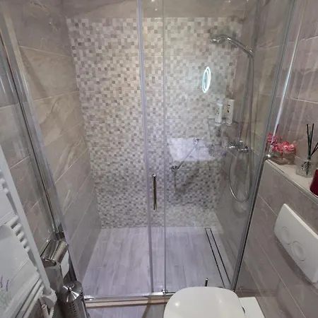 شقة Apartman M&d *